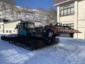Niigata’s Winter Wonderland: Ski, Sake, & Seafood – An International Traveler’s Guide