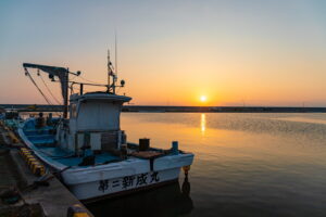 Himi Bay: A Self-Drive Coastal Escape for Seafood Lovers & Onsen Enthusiasts in Toyama