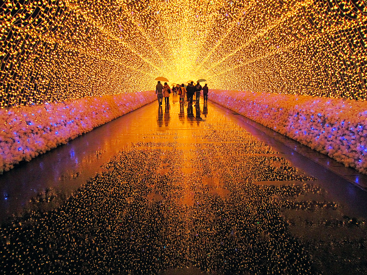 Winter illumination at Nabana no Sato
