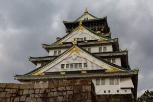 Osaka Castle Tickets and Hours: Which Station Entrance Fits Your Day?