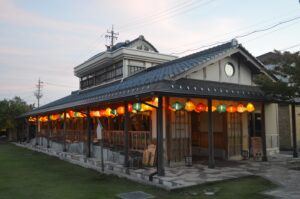 Where to Stay in Fukui: Fukui Station or Awara Onsen?