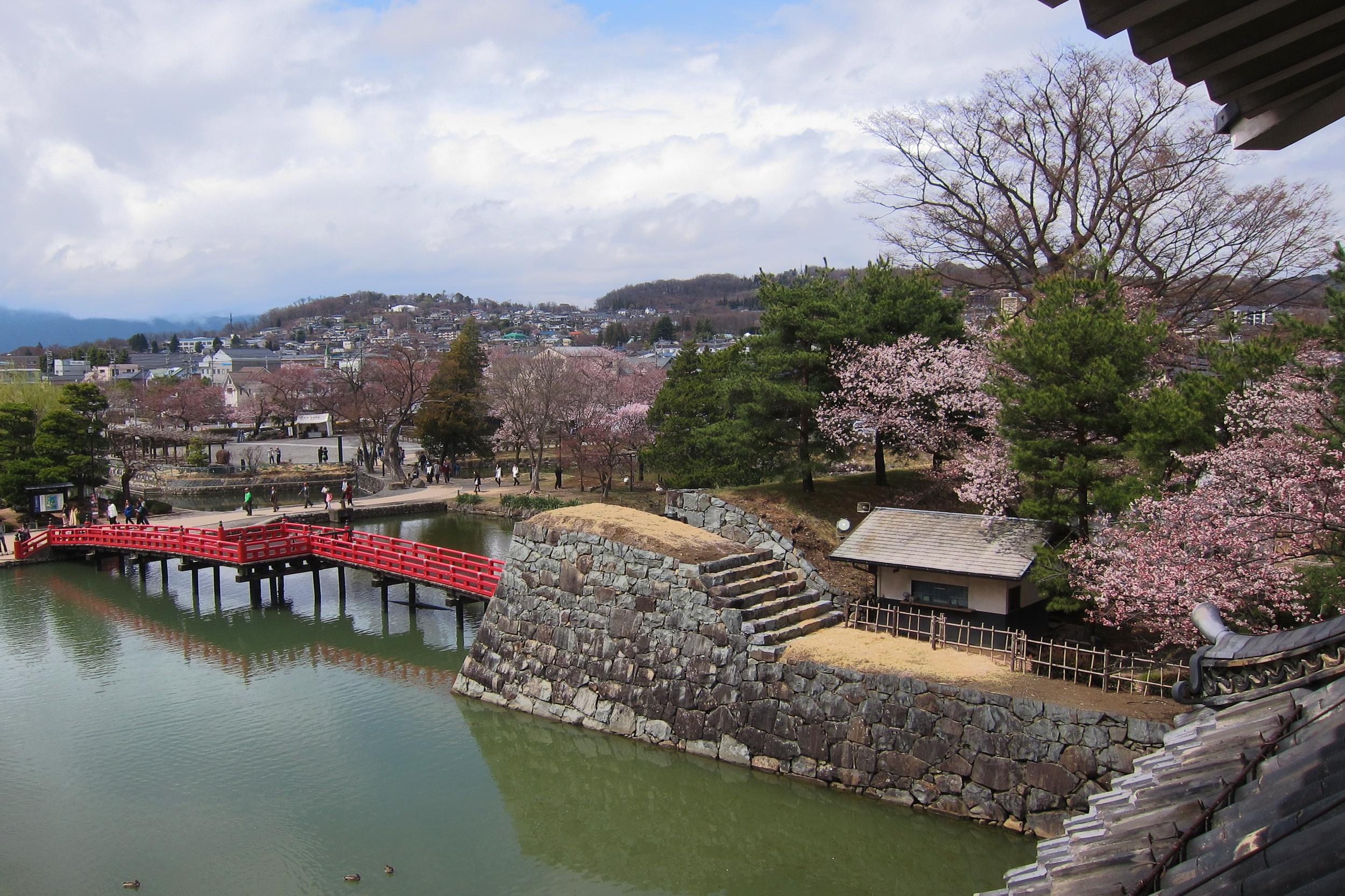 Bridge crossing the moat at Matsumoto Castle