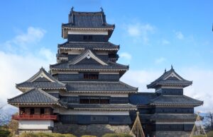 Matsumoto Castle: Tickets, Hours and the Best Arrival Plan